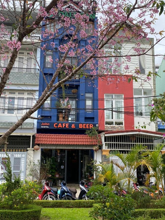 Hostel-John Cafe And Beer Dalat Luaran gambar
